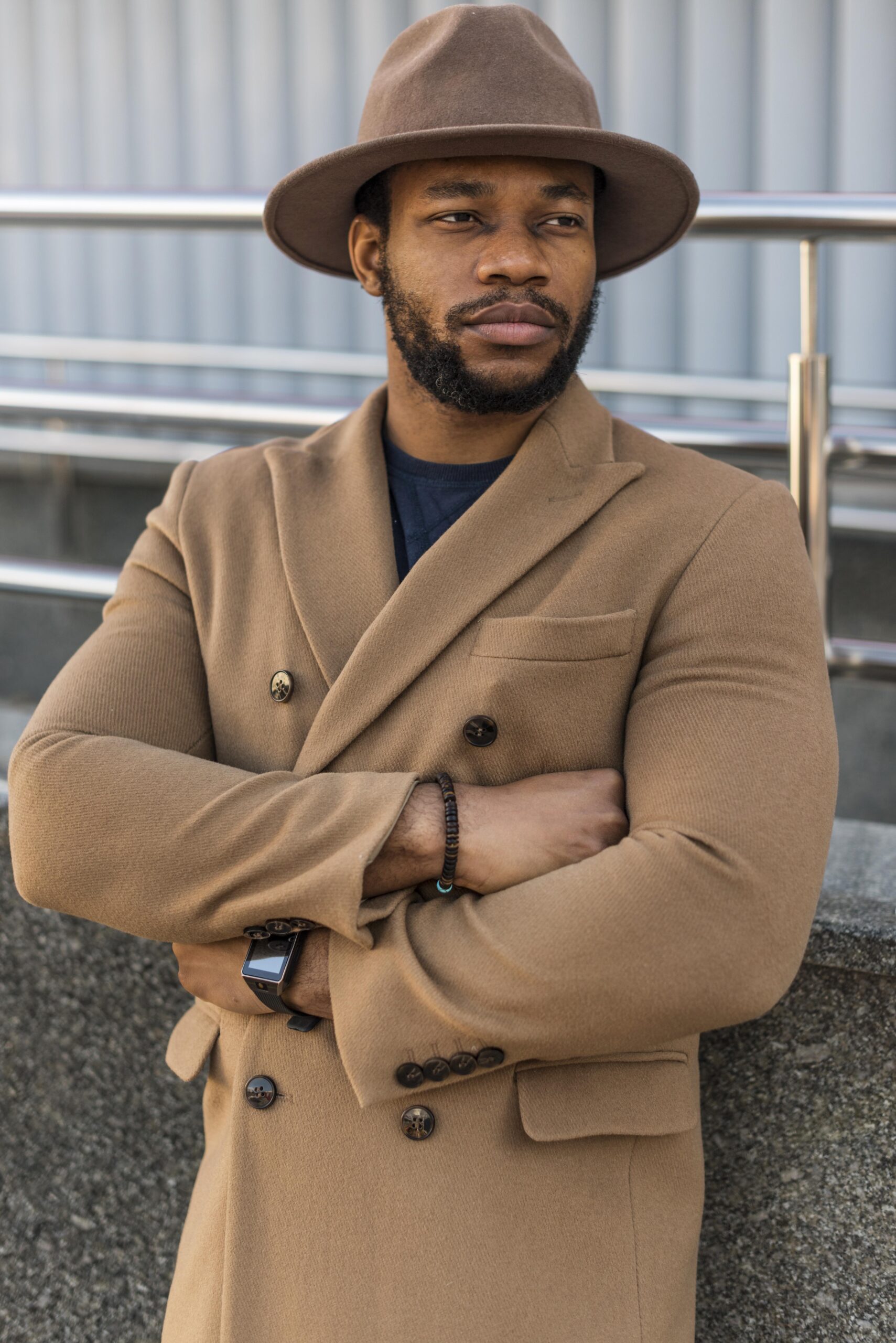portrait-stylish-man-wearing-nice-hat